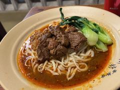 -方铲铲·成都板凳面(滨江银泰店)