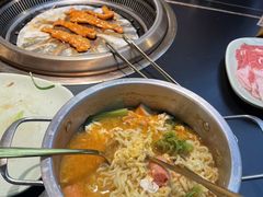 -梨花自助烤肉(西三旗万象汇黑金店)