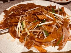 干炒牛河-留半山·香港食堂(啦啦宝都店)