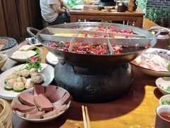 -白乐天毛肚火锅馆(南滨路店)