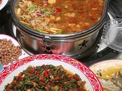 -牟记江湖特色重庆菜鱼蛋青蛙黄鳝海参(巴南区鱼洞鲁能店)