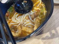 -桂在香知桂林米粉(红博中央公园店)