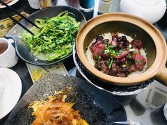 腊肠腊肉煲仔饭-红星光发煲仔饭(大石街店)