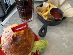 -必胜客(威高广场店)