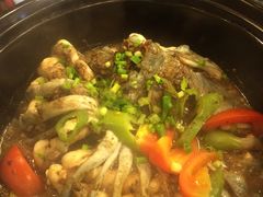 -刘姐啤酒鱼民族演艺餐厅(西街总店)