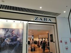 -ZARA(恒隆广场店)