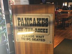 -Pancakes on the rocks(Darling Harbour)