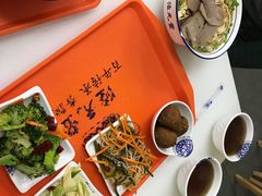 -陆元丰·兰州纯汤牛肉面(自强西路店)