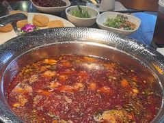 -老船舫·现做活鲜鱼馆(东郊记忆店)
