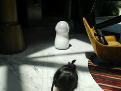 -上海滴水湖皇冠假日酒店