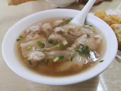 -张阿三馄饨店