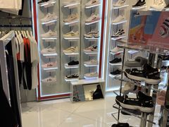 -fila(日月光中心广场店)