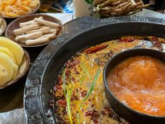 -黄潇洒老火锅(九眼桥宏济巷店)