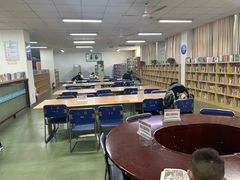 -三原县图书馆(政府街店)