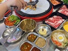-哈哈碳都·牛肋条无限自助烤肉(宝龙店)