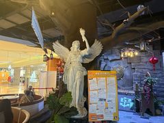 -暴风岛沉浸式体验馆(百联世纪店)