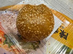 -白玉兰食品甜凤店(合生汇店)
