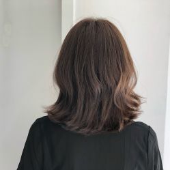 胡凯-简法造型·品牌形象店