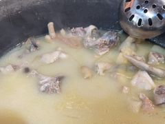 -侠成水上农庄(工业大道店)