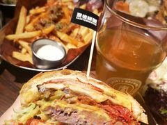 -圣徒精酿美式餐厅saints brewing(裕华万达步行街店)