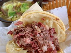 -闫家驴肉老店(华电一校店)