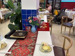 -刘姐啤酒鱼民族演艺餐厅(西街总店)