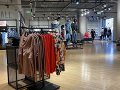-NIKE品牌体验店(北京蓝色港湾店)