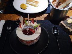 草莓奶冻-AZUL by FUEL蓝色·法式酒馆(琶醍店)