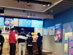 -肯德基(中纬店)