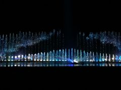 -东港音乐喷泉广场