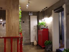 -HIGH FIVE哈福手工汉堡(桂林路店)