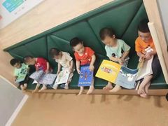 -亲亲袋鼠托育早教·思维专注力·棕熊英语(鼓楼恒力城店)