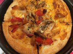 新奥尔良烤鸡披萨-必胜客(唐延店)