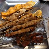 平平无奇的烧烤 不值得大家排队