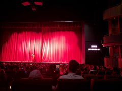 -交通银行前滩31演艺中心