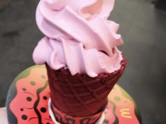 麦当劳葡萄味冰淇淋-麦当劳(江滨北路得来速餐厅)