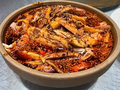 -土砂锅生态山庄·非遗砂锅雅鱼