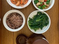 -雪梅月子中心(华侨城店)