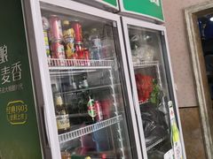 门面-三点小吃(山大店)