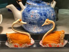 鲜果榴莲天鹅酥-陶陶居酒家(海岸城店)