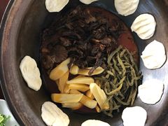 -缘福乡村铁锅炖民宿(八达岭店)