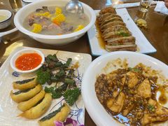 -老崇左特色风味食馆