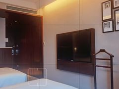 -上海龙之梦万丽酒店