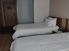 -上海华夏假日酒店
