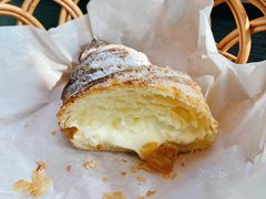 黄金流奶羊角-麦田工坊(月湖店)