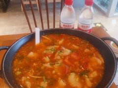 -苗小坛酸汤鱼(酒仙桥店)