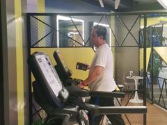 -贝菲特游泳健身(徐泾店)