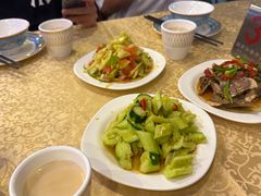 -维吾尔餐厅(宜山路店)