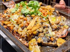 -俏巴妹烤鱼香锅(奥体店)