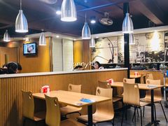 大堂-裕记烧腊连锁餐饮(外马分店)